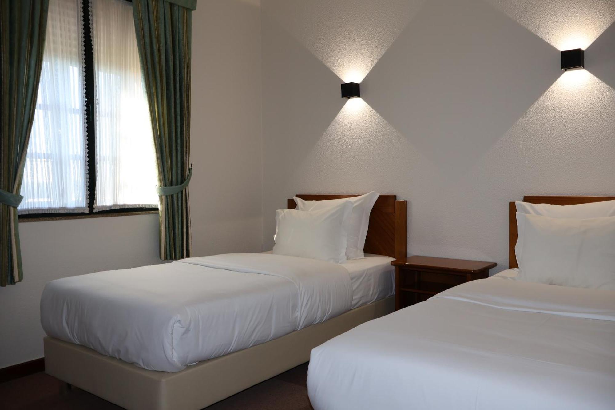 Hotel Santhyago Trofa Rom bilde