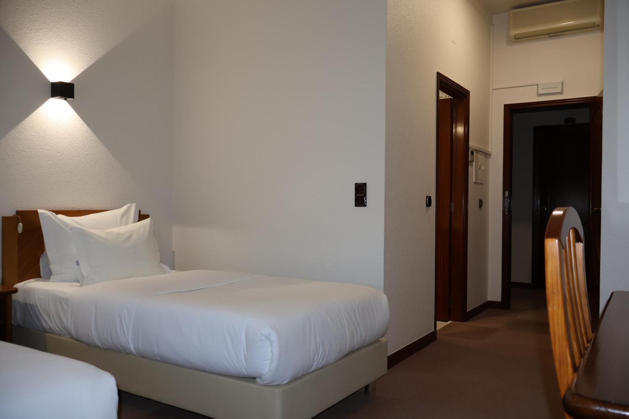 Hotel Santhyago Trofa Rom bilde